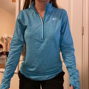 Nike pullover light weight jacket